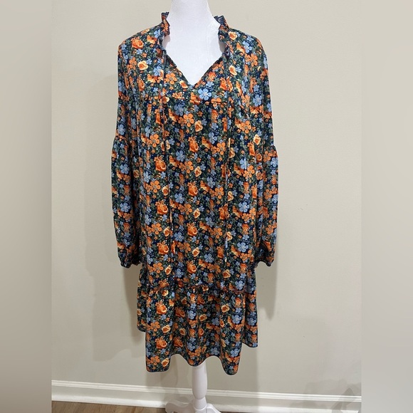 Kirundo Dresses & Skirts - Kirundo Floral Ruffle Smocked Puff Sleeve Dress Size Medium